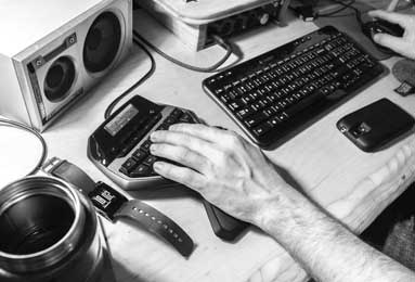 樊振东在德甲打球，感觉就像在玩“猫鼠游戏”，他就是那只气定神闲的猫